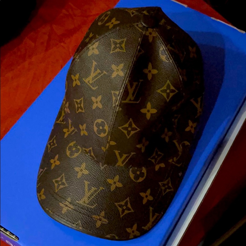 Cap- inspired